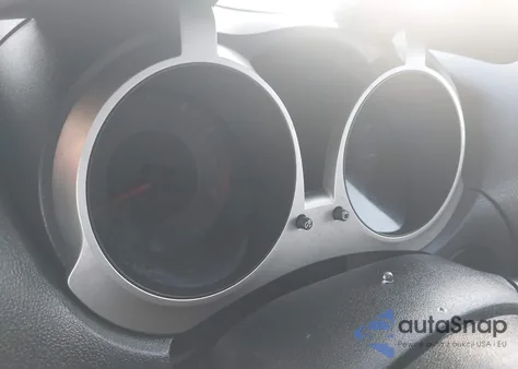 2014 Nissan Juke S z USA, uszkodzony, nr VIN JN8AF5MV2ET355848